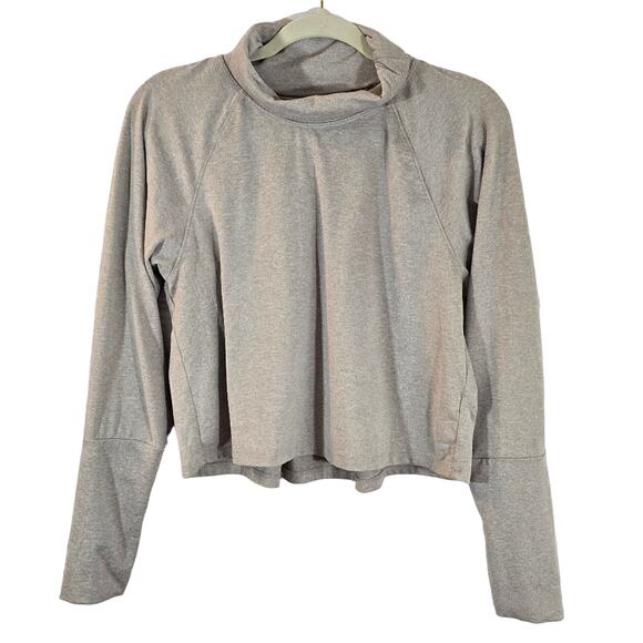 M Marika Stacy Crop Turtleneck Sweater Size M Taupe Tan Thumbholes Active Shirt - Picture 1 of 8
